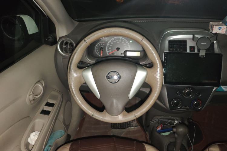 Used Nissan Sunny 2015 1.5XE CVT Comfort Edition Steering Wheel