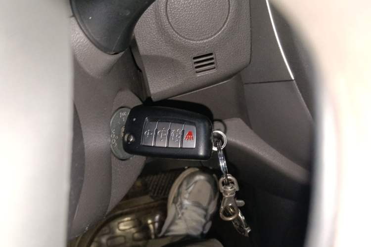 Used Nissan Sunny 2015 1.5XE CVT Comfort Edition Vehicle Key