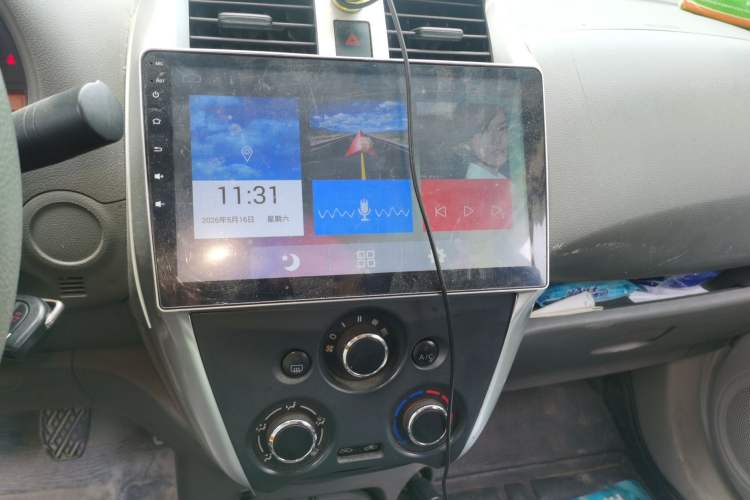 Used Nissan Sunny 2015 1.5XE Manual Comfort Edition Audio And AC Panel