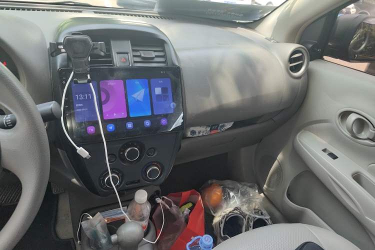 Used Nissan Sunny 2015 1.5XE CVT Comfort Edition Audio And AC Panel