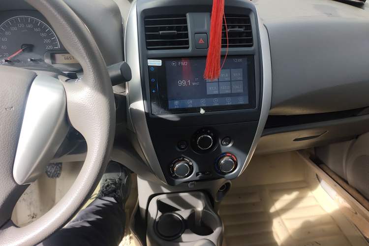 Used Nissan Sunny 2015 1.5XE Manual Comfort Edition Audio And AC Panel