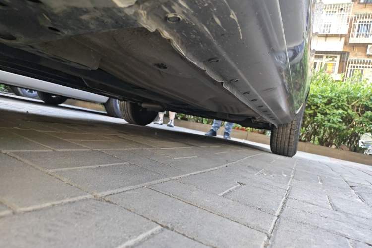 Used Nissan Sunny 2015 1.5XE Manual Elite Edition Chassis Front Left