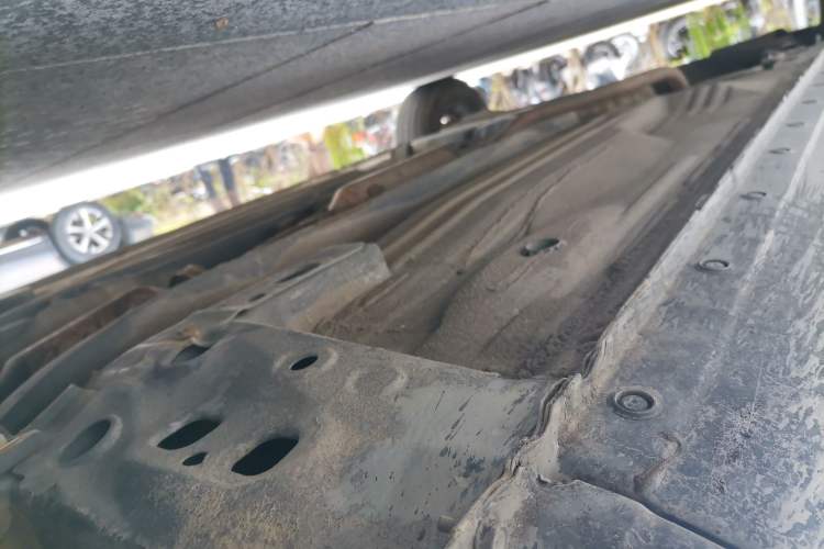 Used Nissan Sunny 2015 1.5XE Manual Elite Edition Chassis Front Right
