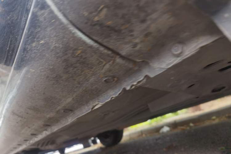 Used Nissan Sunny 2015 1.5XE Manual Comfort Edition Chassis Front Right