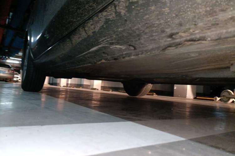 Used Nissan Sunny 2015 1.5XE Manual Comfort Edition Chassis Front Right