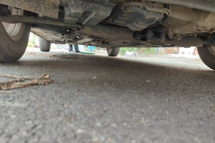 Used Nissan Sunny 2015 1.5XE Manual Master Edition Chassis Front Right