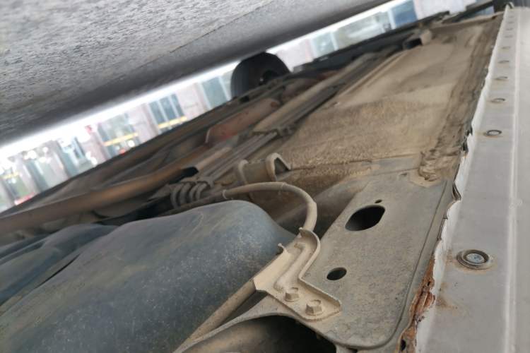 Used Nissan Sunny 2015 1.5XE Manual Elite Edition Chassis Rear Left