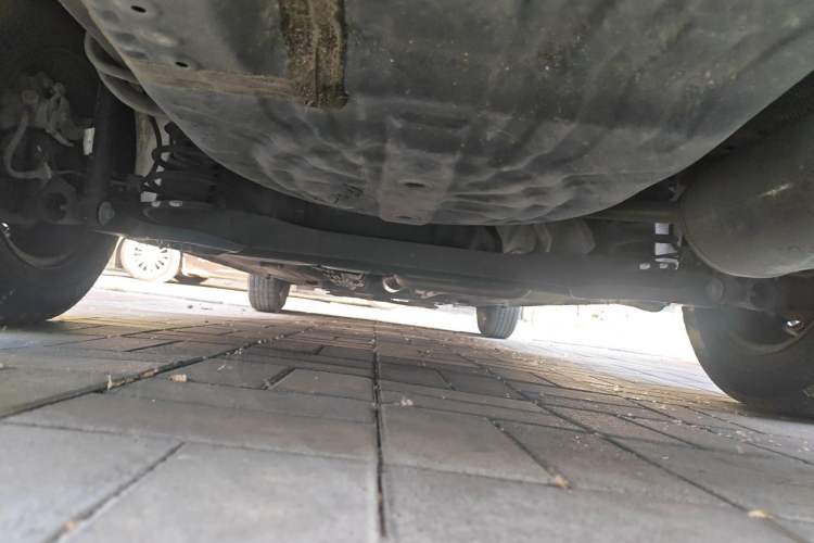 Used Nissan Sunny 2015 1.5XE Manual Elite Edition Chassis Rear