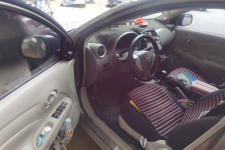 Used Nissan Sunny 2015 1.5XE Manual Comfort Edition Driver Seat