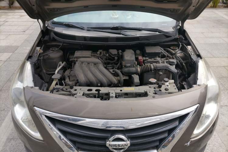 Used Nissan Sunny 2015 1.5XE Manual Elite Edition Engine Bay