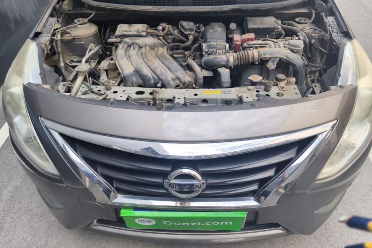 Used Nissan Sunny 2015 1.5XE Manual Comfort Edition Engine Bay
