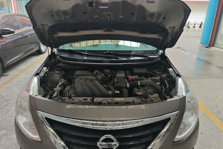 Used Nissan Sunny 2015 1.5XE CVT Comfort Edition Engine Bay