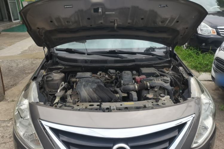 Used Nissan Sunny 2015 1.5XE CVT Master Edition Engine Bay