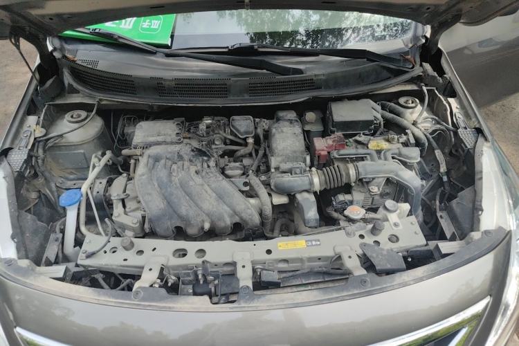 Used Nissan Sunny 2015 1.5XE CVT Comfort Edition Engine Bay