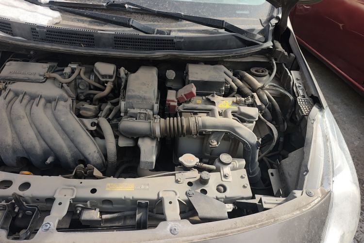 Used Nissan Sunny 2015 1.5XE Manual Comfort Edition Engine Bay Left