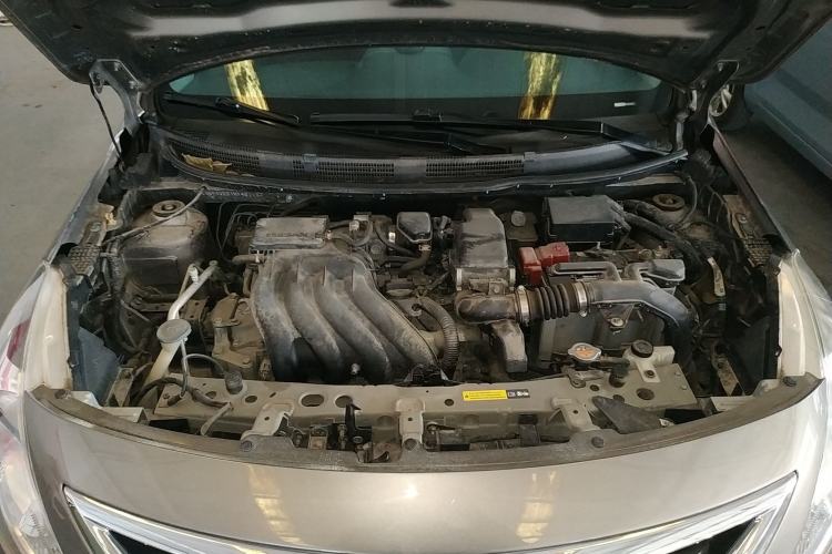 Used Nissan Sunny 2015 1.5XE Manual Comfort Edition Engine Bay