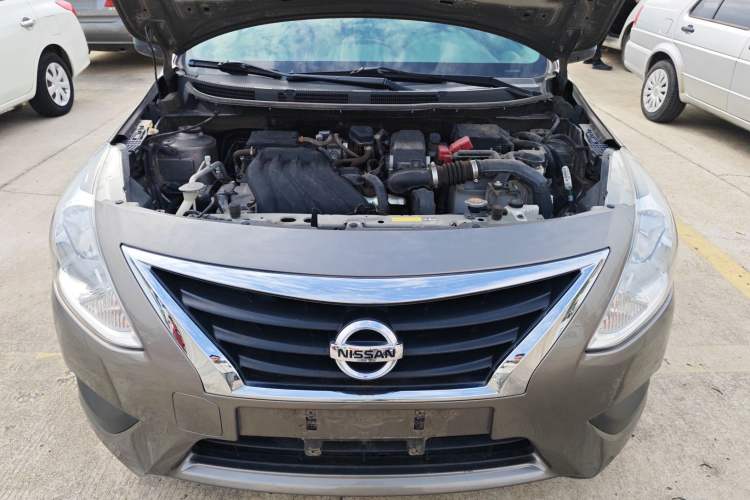 Used Nissan Sunny 2015 1.5XE Manual Comfort Edition Engine Bay
