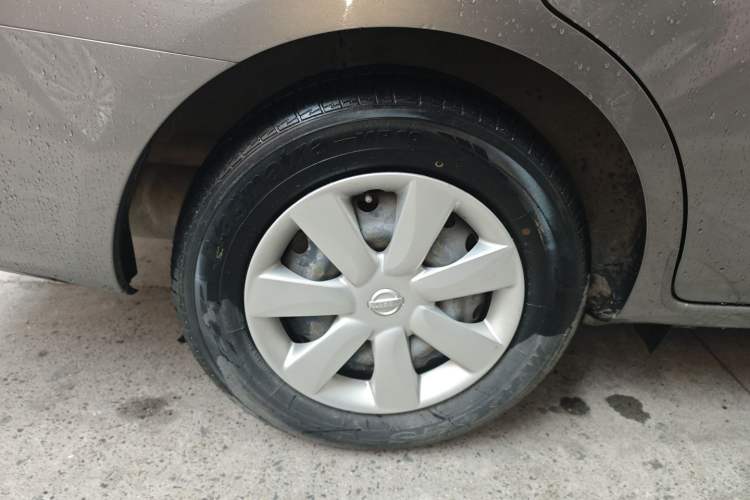 Used Nissan Sunny 2015 1.5XE CVT Comfort Edition Exterior 3