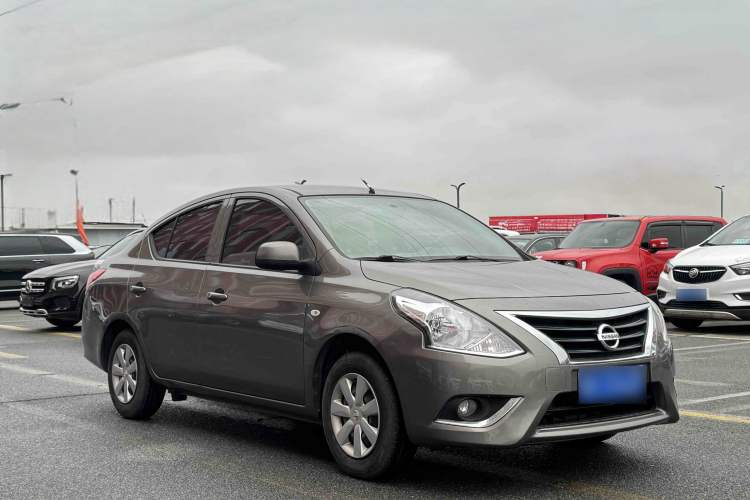 Used Nissan Sunny 2015 1.5XE CVT Comfort Edition Exterior 5