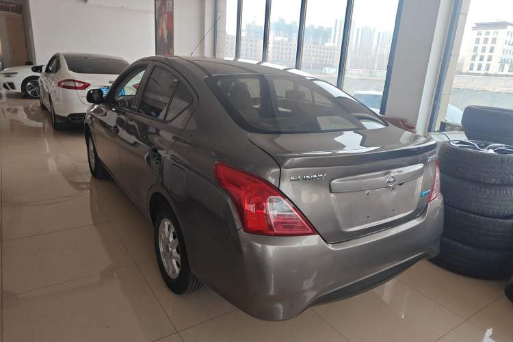 Used Nissan Sunny 2015 1.5XE CVT Comfort Edition Exterior 5