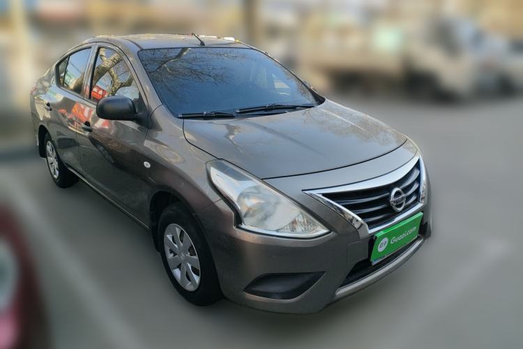 Used Nissan Sunny 2015 1.5XE Manual Comfort Edition Front Right 45 Deg