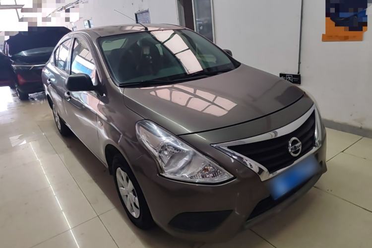 Used Nissan Sunny 2015 1.5XE CVT Comfort Edition Front Right 45 Deg