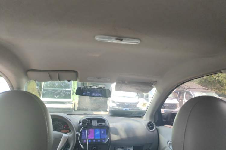 Used Nissan Sunny 2015 1.5XE CVT Comfort Edition Headliner