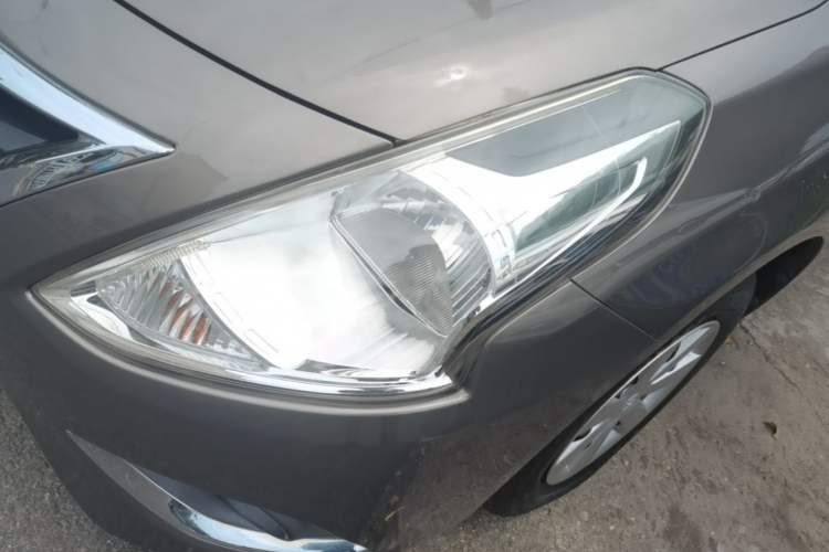 Used Nissan Sunny 2015 1.5XE CVT Master Edition Left Front Headlight