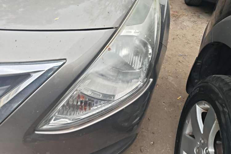 Used Nissan Sunny 2015 1.5XE CVT Comfort Edition Left Front Headlight