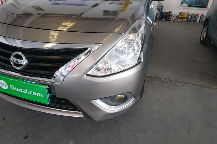 Used Nissan Sunny 2015 1.5XE Manual Comfort Edition Left Front Headlight