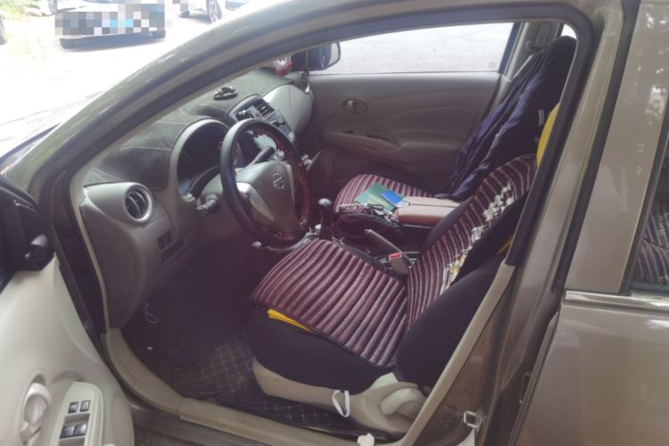 Used Nissan Sunny 2015 1.5XE Manual Comfort Edition Left Front Seat