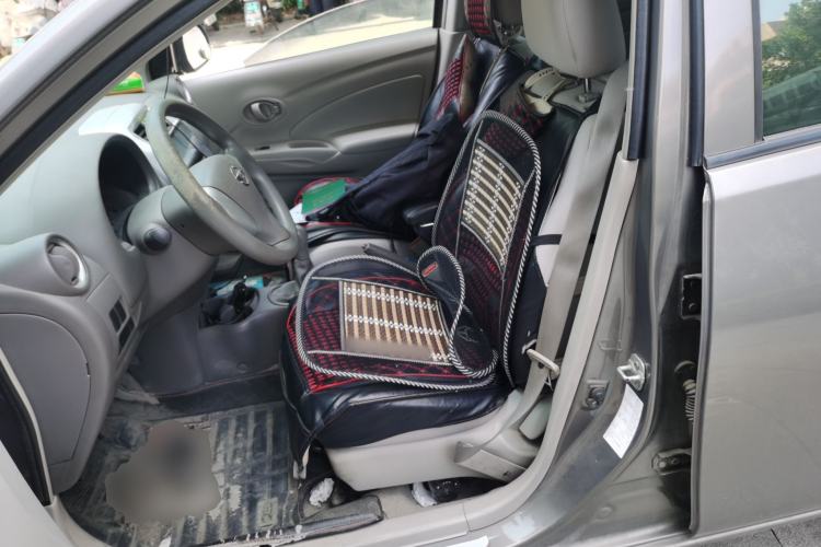Used Nissan Sunny 2015 1.5XE Manual Comfort Edition Left Front Seat