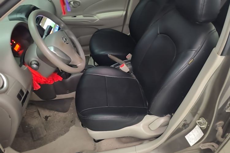 Used Nissan Sunny 2015 1.5XE CVT Comfort Edition Left Front Seat