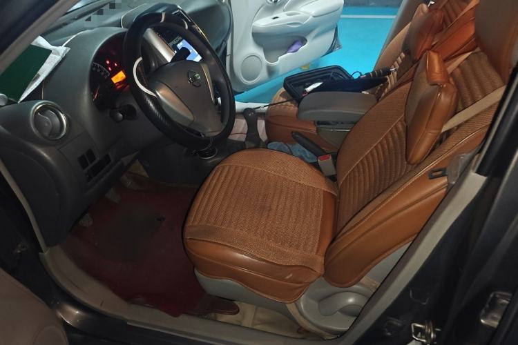 Used Nissan Sunny 2015 1.5XE Manual Comfort Edition Left Front Seat