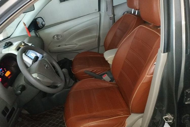 Used Nissan Sunny 2015 1.5XE Manual Comfort Edition Left Front Seat
