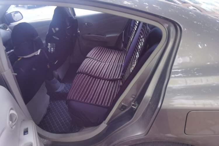 Used Nissan Sunny 2015 1.5XE Manual Comfort Edition Left Rear Seat