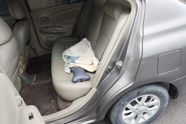 Used Nissan Sunny 2015 1.5XE Manual Comfort Edition Left Rear Seat