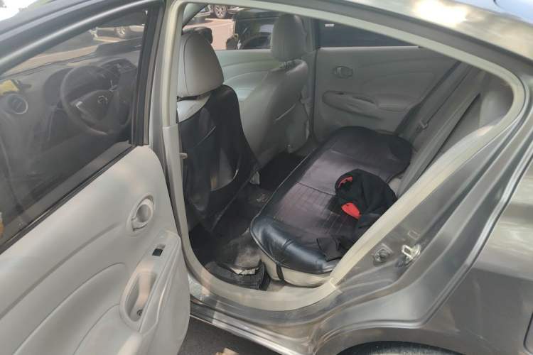 Used Nissan Sunny 2015 1.5XE CVT Comfort Edition Left Rear Seat