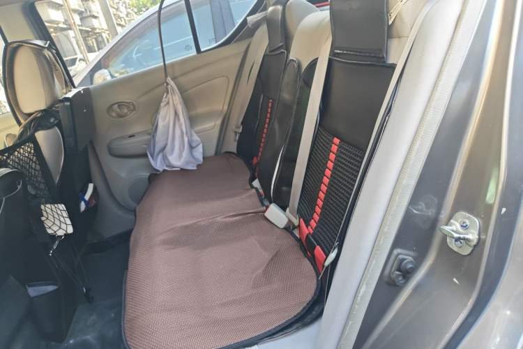 Used Nissan Sunny 2015 1.5XE Manual Elite Edition Left Rear Seat