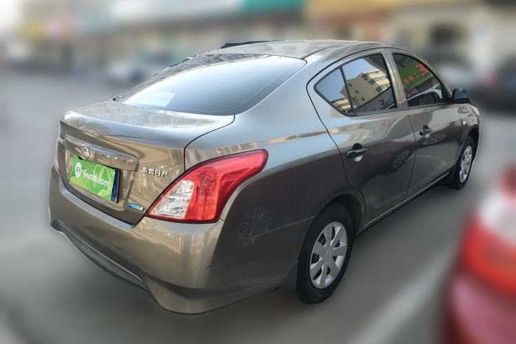 Used Nissan Sunny 2015 1.5XE Manual Comfort Edition Rear Right 45 Deg