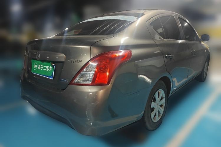 Used Nissan Sunny 2015 1.5XE Manual Comfort Edition Rear Right 45 Deg