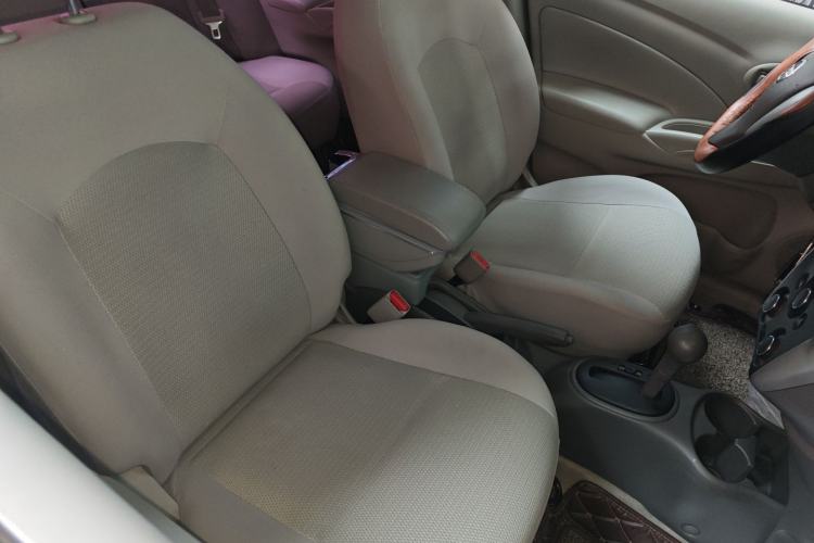 Used Nissan Sunny 2015 1.5XE CVT Comfort Edition Right Front Seat