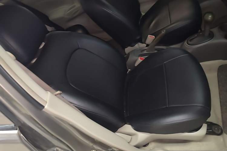 Used Nissan Sunny 2015 1.5XE CVT Comfort Edition Right Front Seat