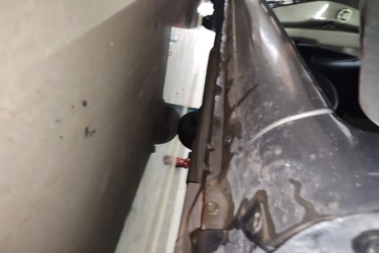 Used Nissan Sunny 2015 1.5XE CVT Comfort Edition Right Side Sill