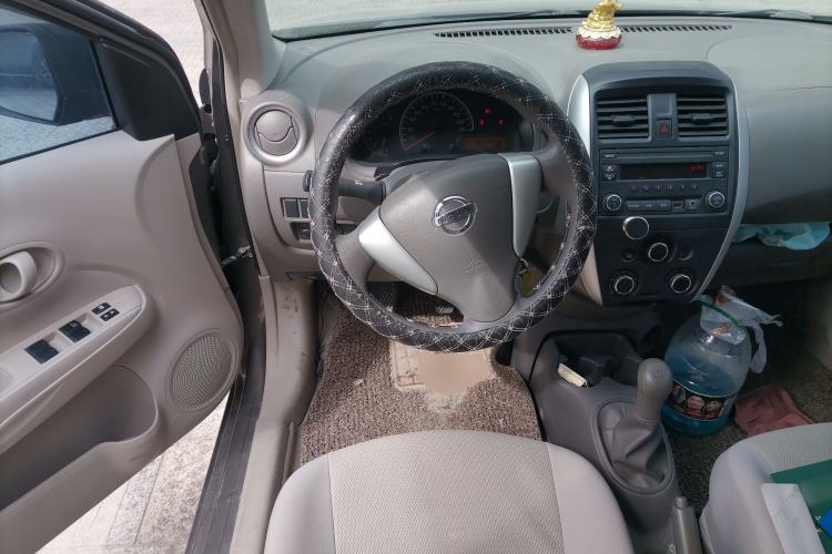 Used Nissan Sunny 2015 1.5XE Manual Elite Edition Steering Wheel