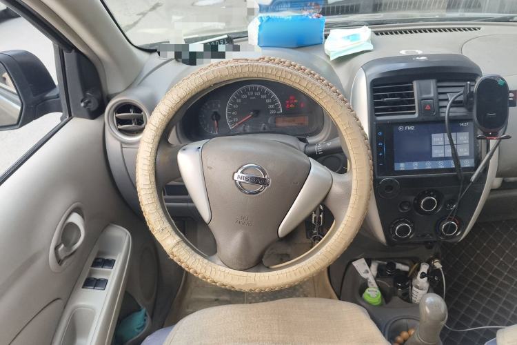 Used Nissan Sunny 2015 1.5XE Manual Comfort Edition Steering Wheel