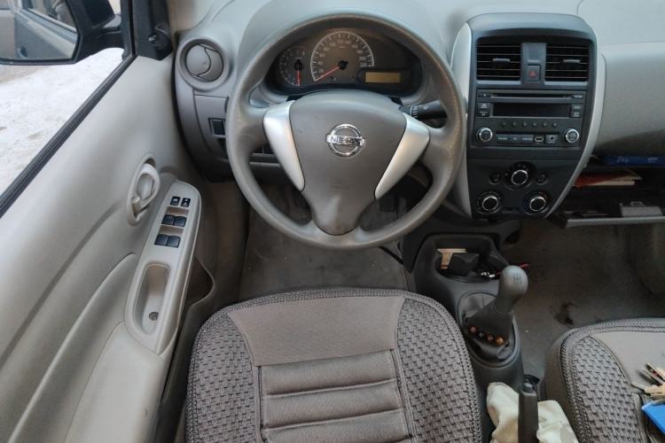 Used Nissan Sunny 2015 1.5XE Manual Comfort Edition Steering Wheel