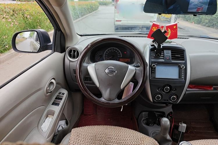 Used Nissan Sunny 2015 1.5XE Manual Master Edition Steering Wheel