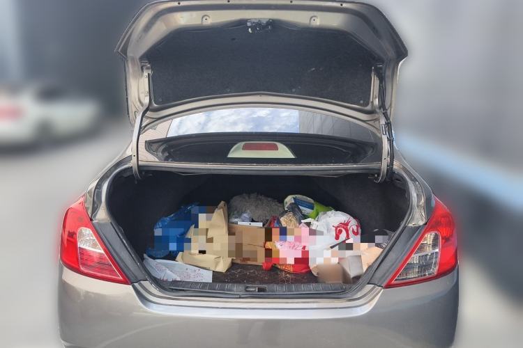 Used Nissan Sunny 2015 1.5XE Manual Comfort Edition Trunk