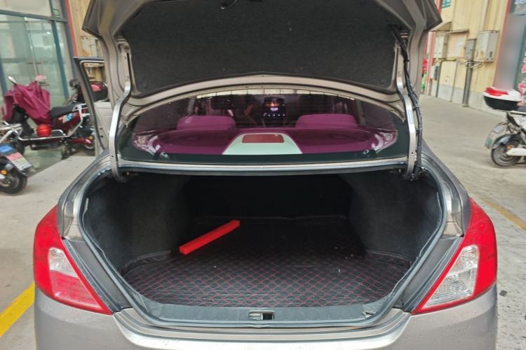 Used Nissan Sunny 2015 1.5XE CVT Comfort Edition Trunk